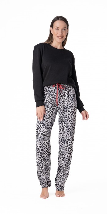 Μαύρη πυζάμα με animal print παντελόνι