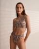 Μαγιό python print με έναν ώμο με χρυσό κρίκο και ψηλόμεσο σλιπ