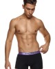 Med μαύρο boxer