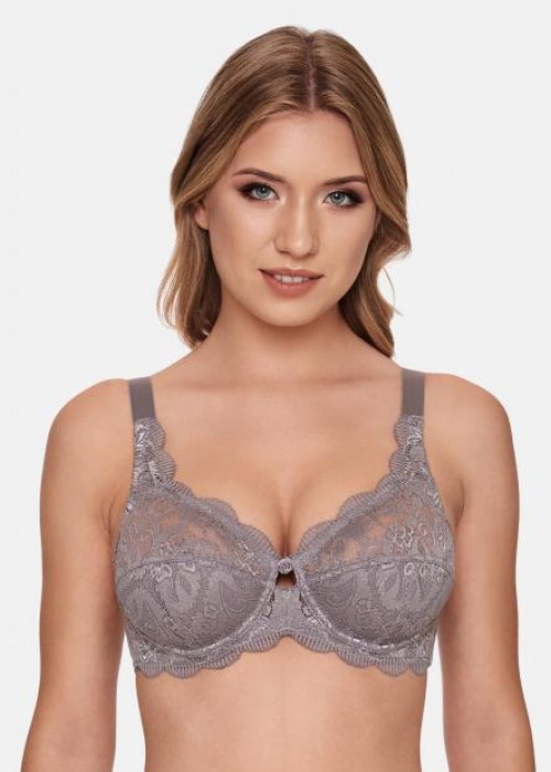 latina grey